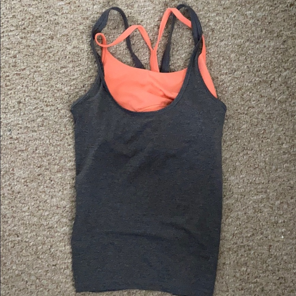 athletic tank top with built in sports bra